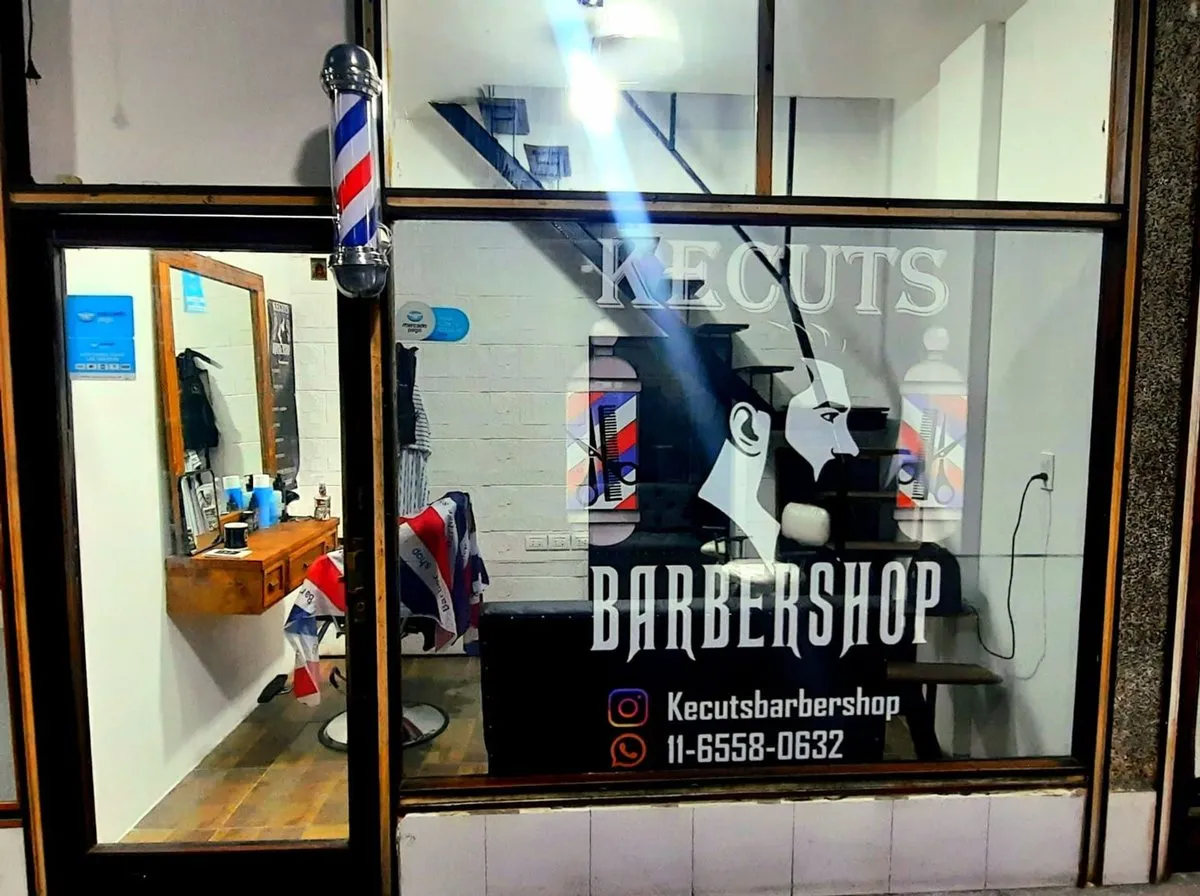 Local Comercial en Avenida Varela 1100