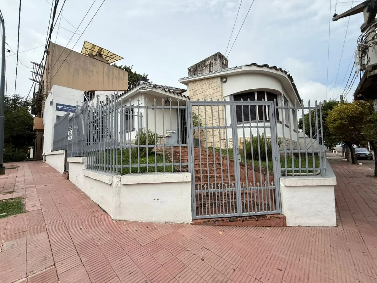 Casa en Samuel Morse 2000