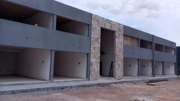 Oficina en Carril Nacional 11200