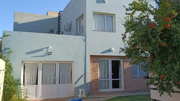 Casa en Domingo Faustino Sarmiento 0
