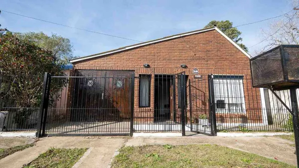 Casa en Calle 18 1100