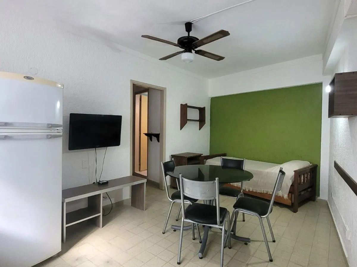Departamento en Av. 3 1900