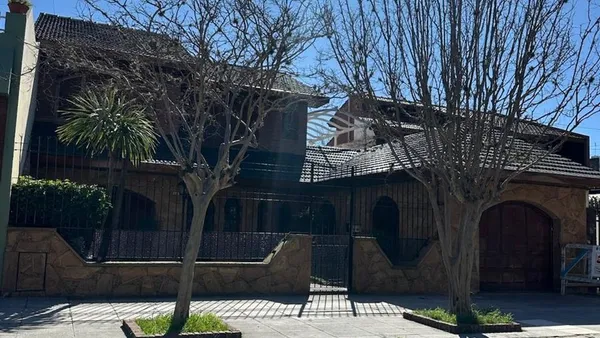 Casa en Coronel Martiniano Chilavert 5700