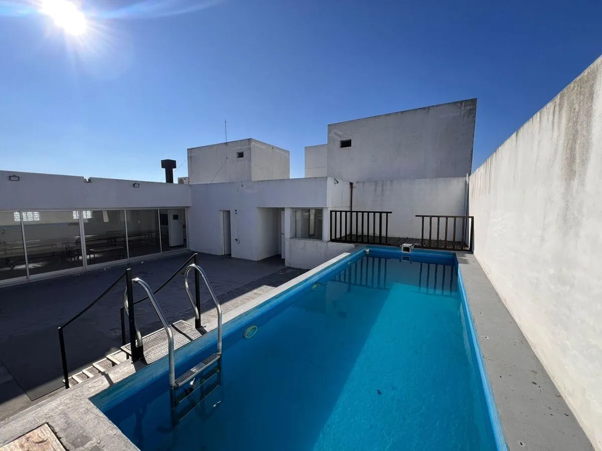 Departamento en 6 E/ 35 y 36 100