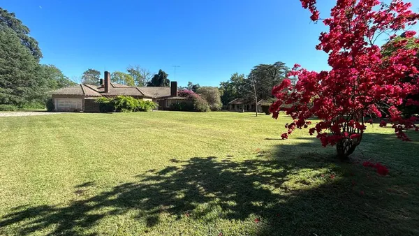 Quinta en Victor Castelan 1700