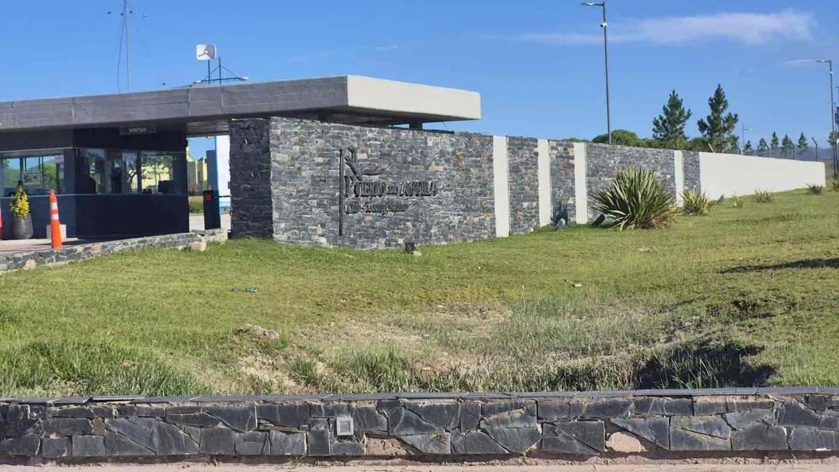 Lote en Los Nogales 0