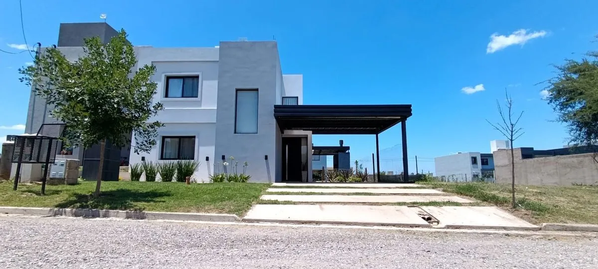 Casa en Manzana 74, Lote 28 Tejas Iv, Colectora (x5101), Santa Maria, Córdoba, Argentina 0