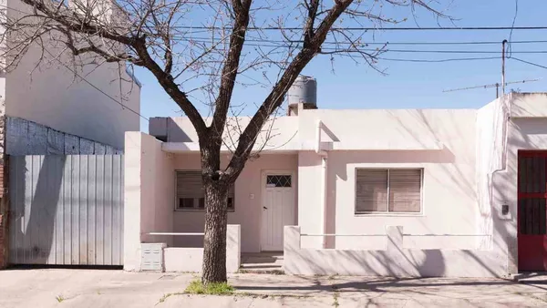 Casa en Avellaneda 1400