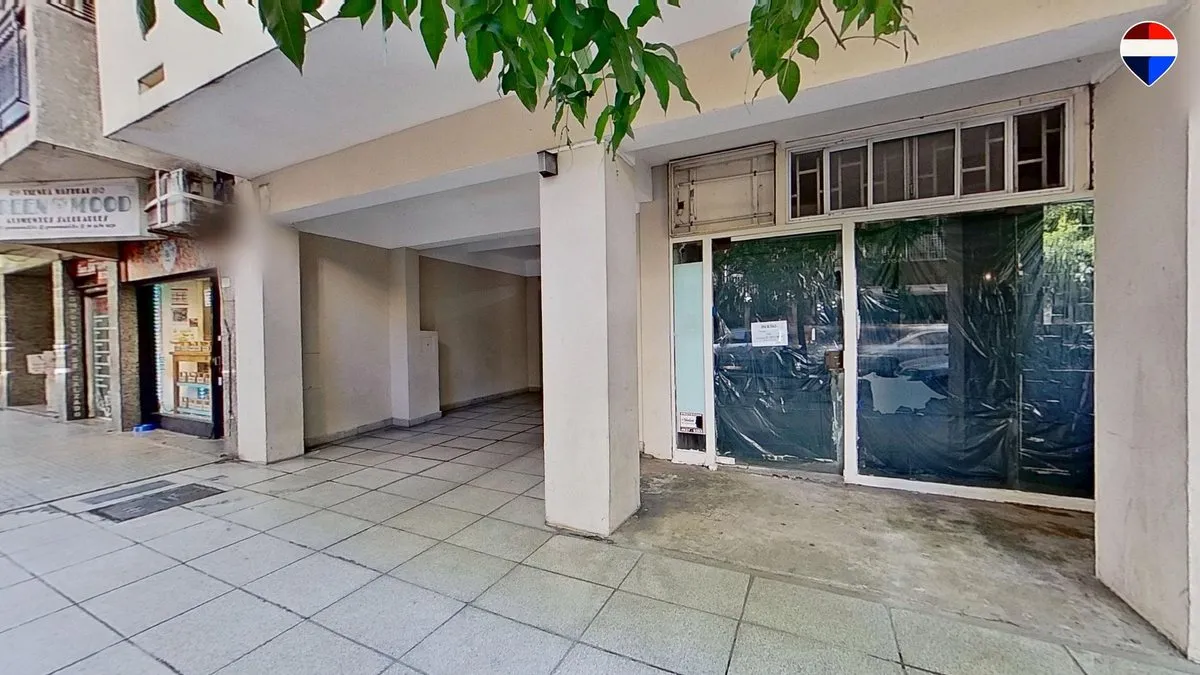 Local Comercial en Juan B. Ambrosetti 200