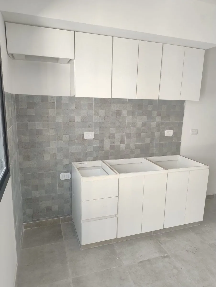 Departamento en Avenida Crovara 2200