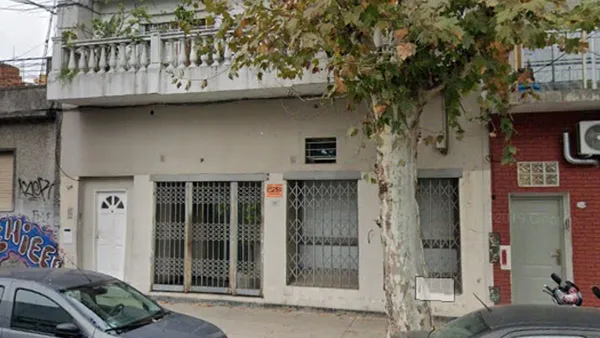 Local Comercial en Avenida Medrano 1200