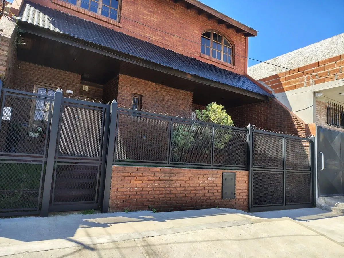 Casa en Calle 162 700