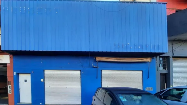 Local Comercial en Avenida Bartolomé Mitre 800
