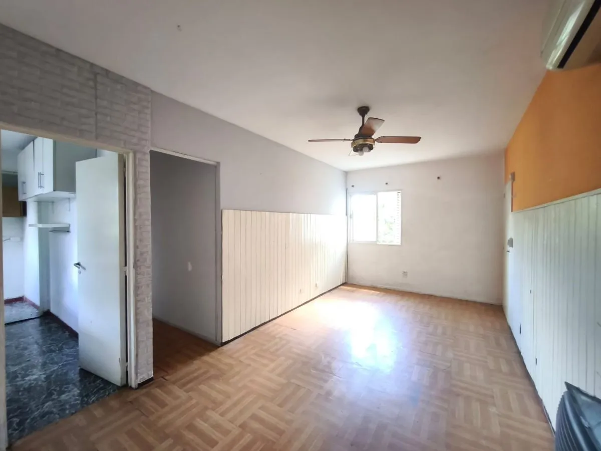 Departamento en Eduardo Bradley 300