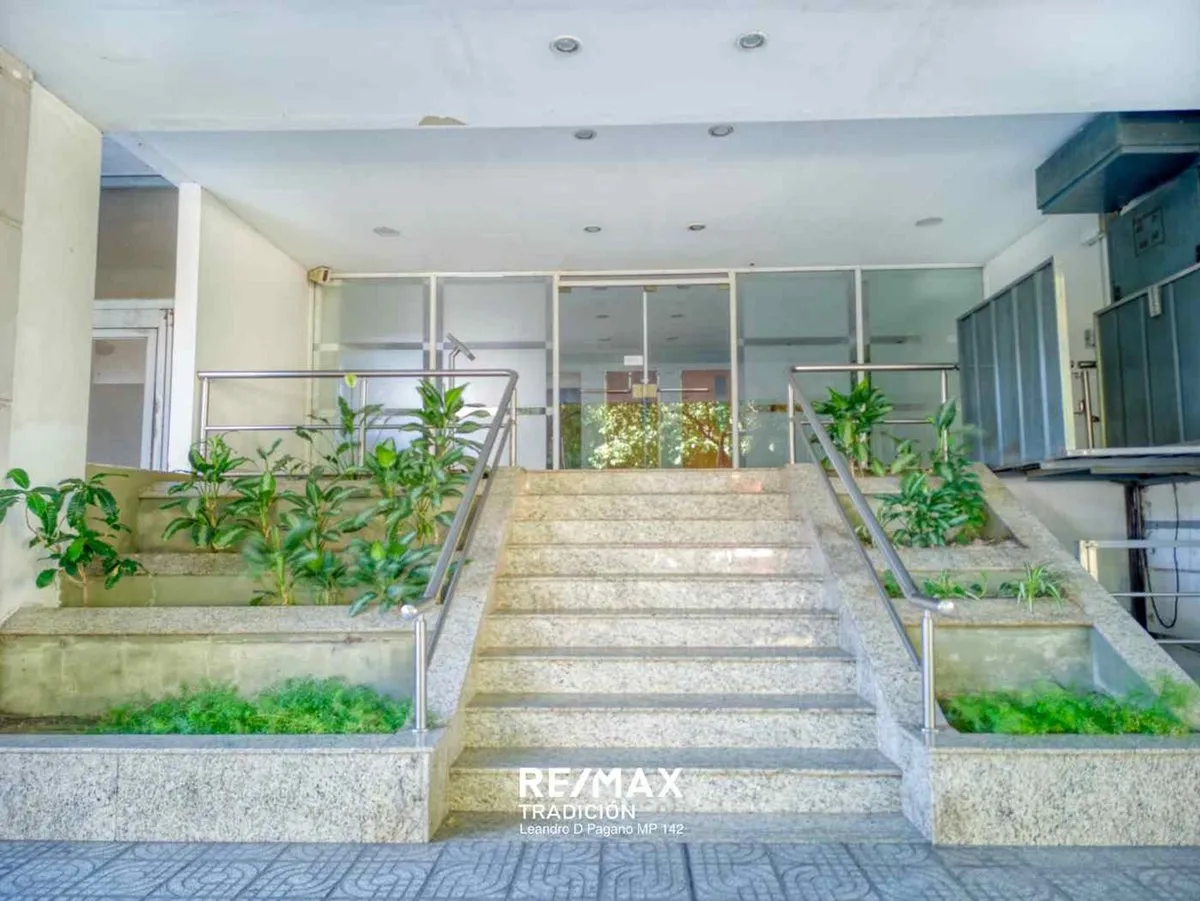 Departamento en Avenida Avalos 300