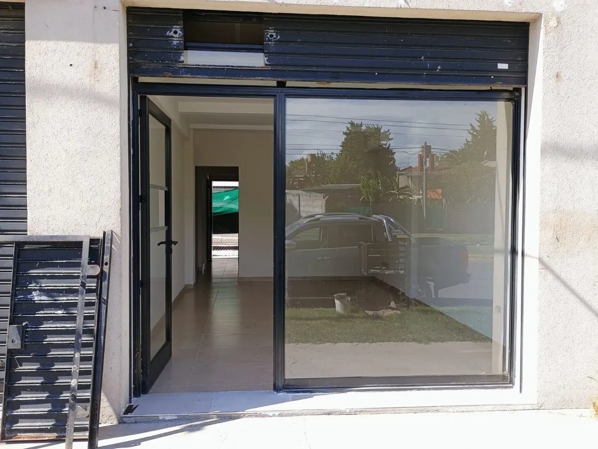 Local Comercial en Avenida 7 Entre 505 y 506 2600