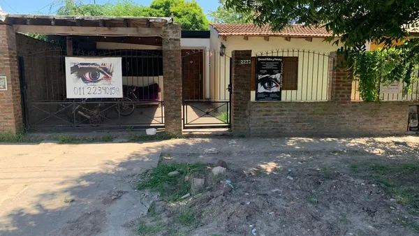Casa en Avenida Rivadavia 2200