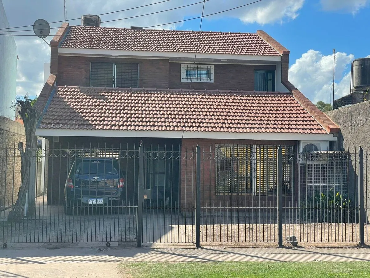 Casa en Evaristo Carriego 10700