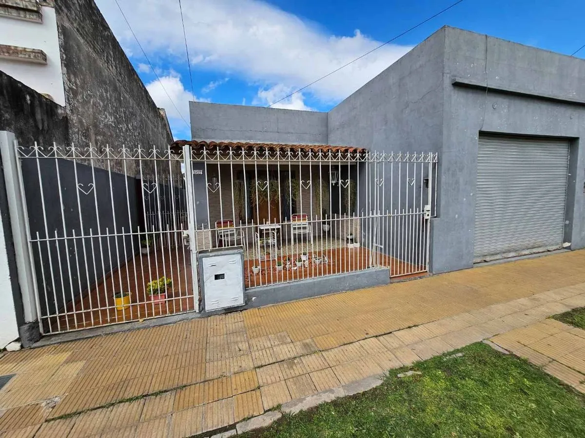 Casa en Paysandú 5400