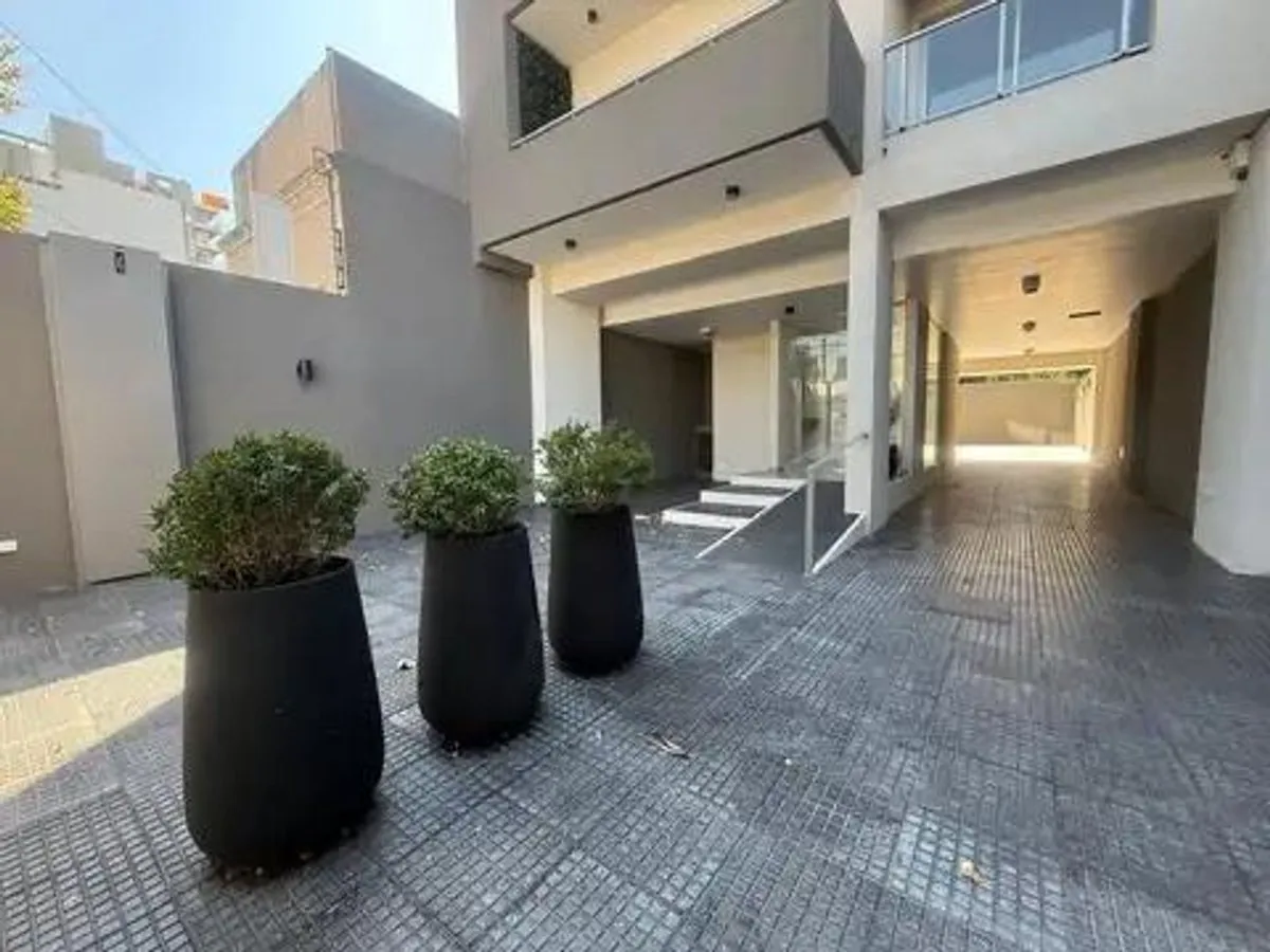Departamento en San Martín 1000