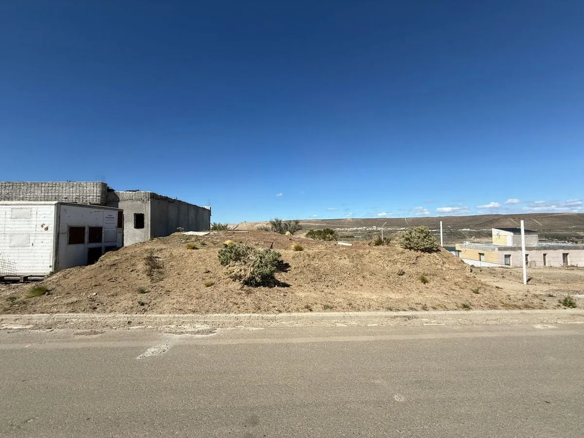 Lote en Aldea Apeleg 600