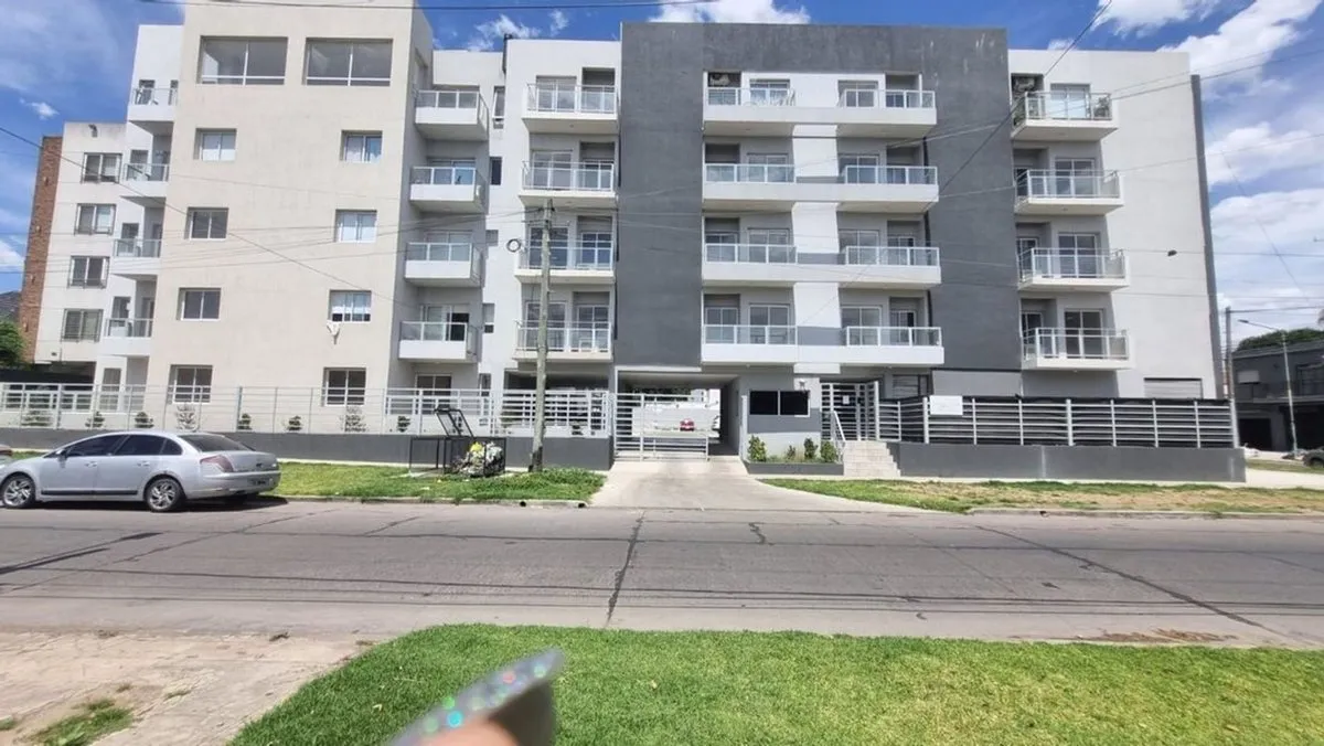 Departamento en Avenida Intendente Pagano 2300