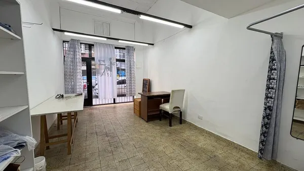 Local Comercial en San Luis 2400