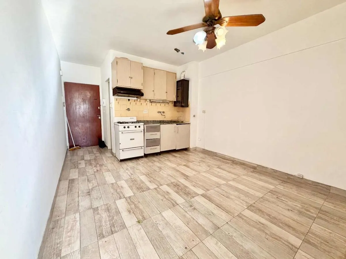 Departamento en Estocolmo 2700