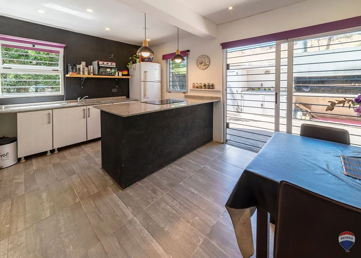Casa en Sarmiento 2300