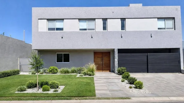 Casa en Las Cañitas Mz 25 Lt 4 0