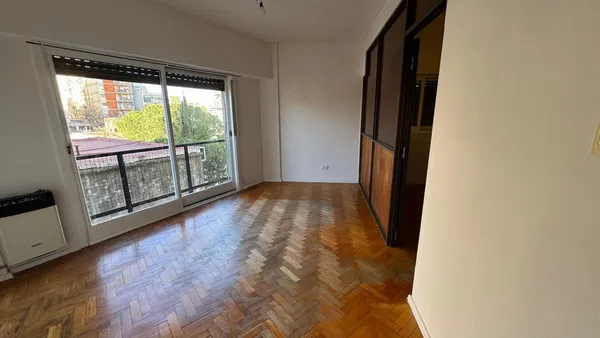 Departamento en Segurola 200