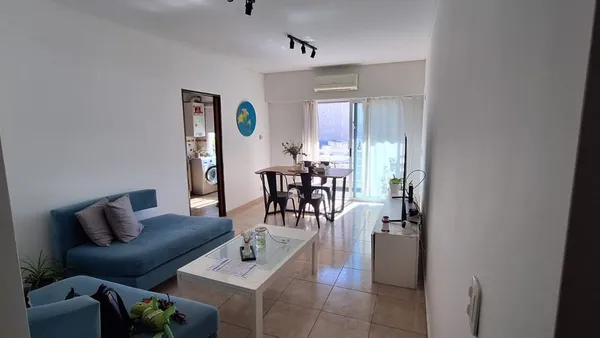 Departamento en Quirno 200