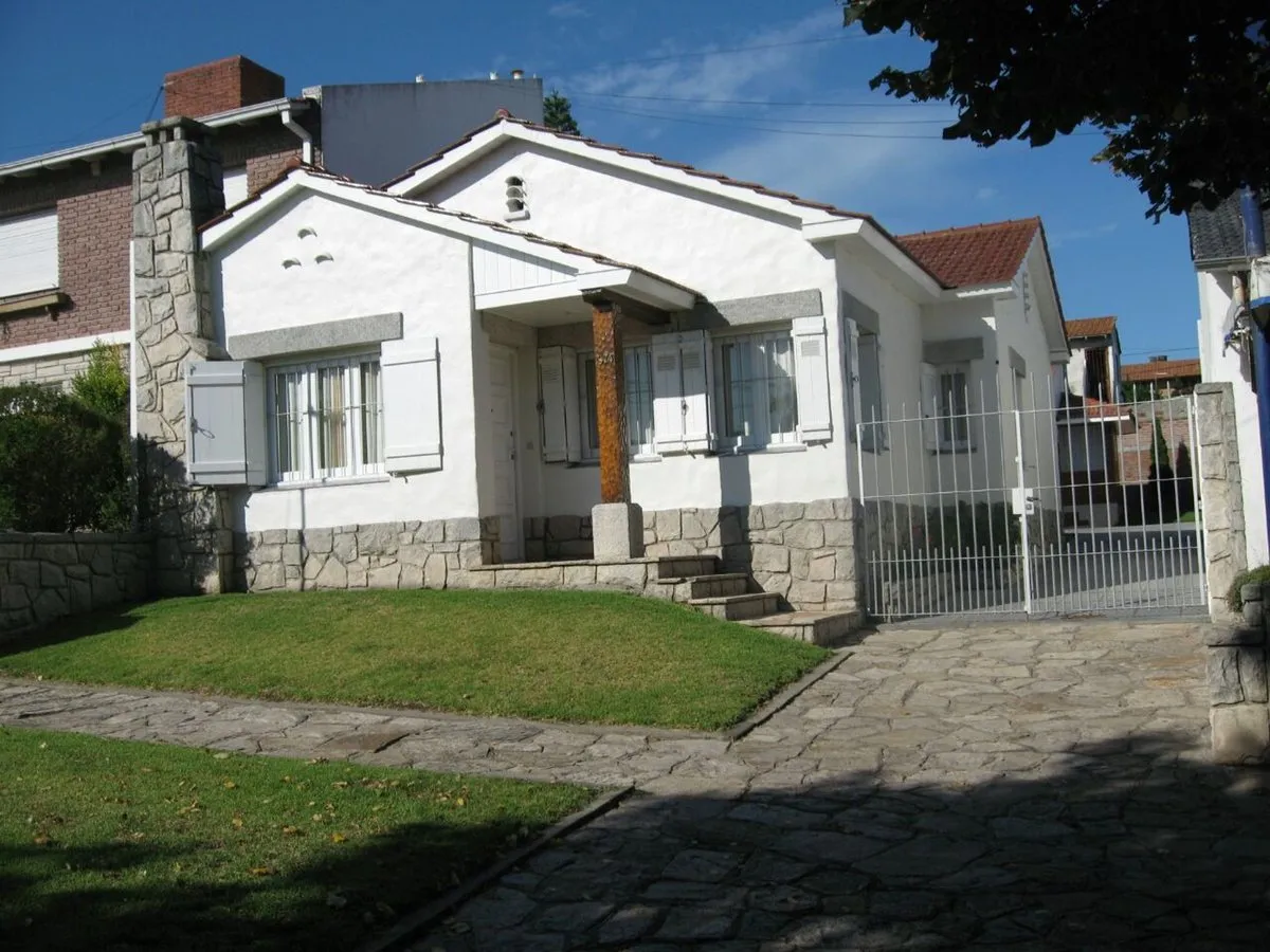 Casa en García Lorca 800