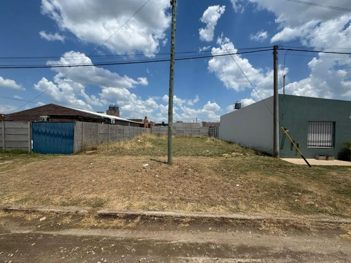 Lote en Junín 2800