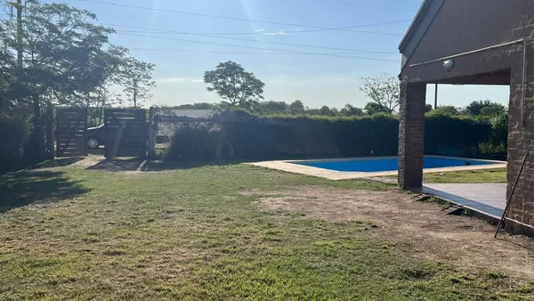 Casa en Santos Dumont 3500