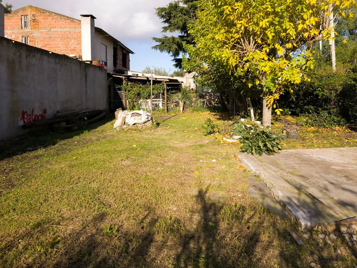 Lote en Trinidad y Tobago 2400