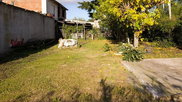 Lote en Trinidad y Tobago 2400
