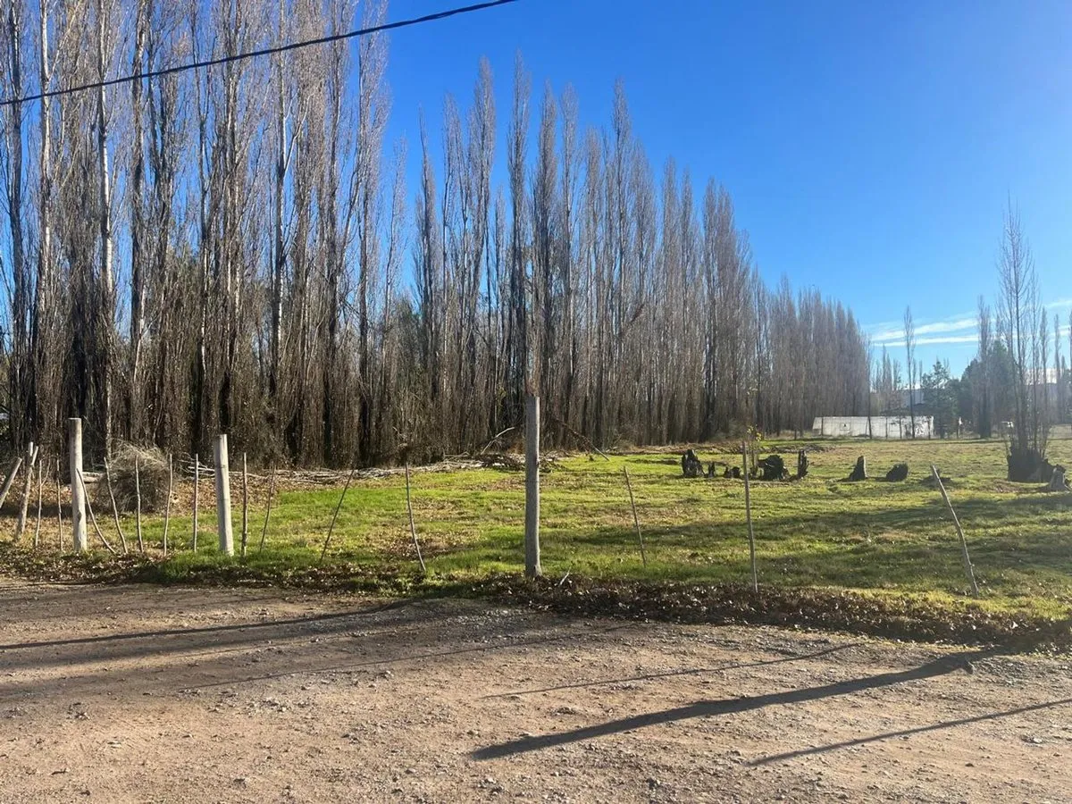 Lote en Simoni 1400