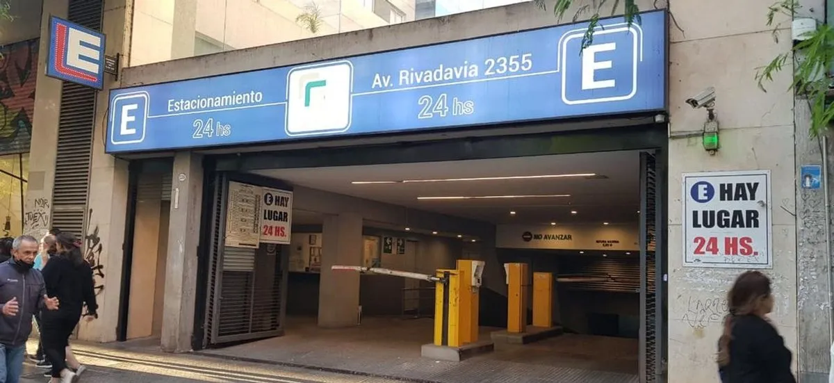 Cochera en Avenida Rivadavia 2300