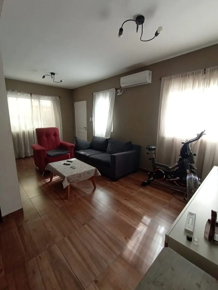 Departamento en Calle Lisandro de la Torre 5200