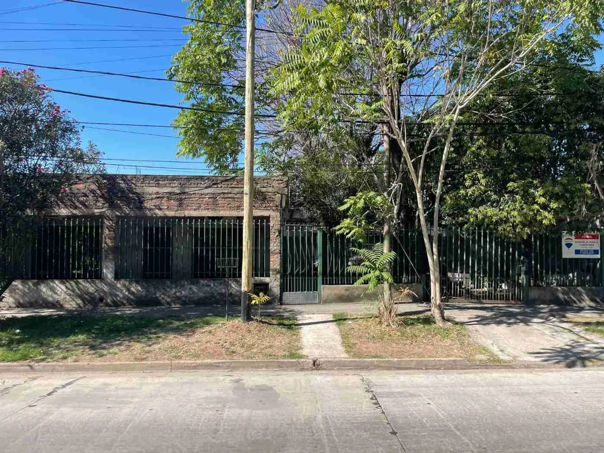 Casa en General Pedro Díaz 3300