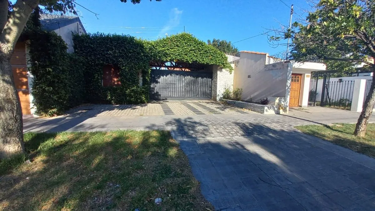 Casa en Leandro N. Alem 1100