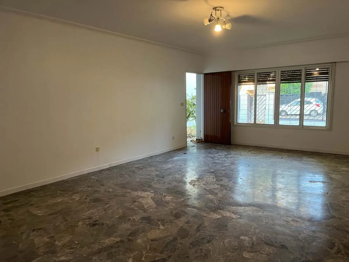 Casa en Luis María Drago 1400