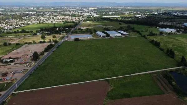 Lote en Amalia Celia Figueredo de Pietra 300
