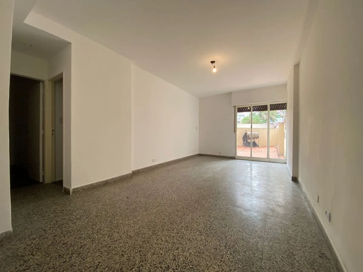 Departamento en Loria 200
