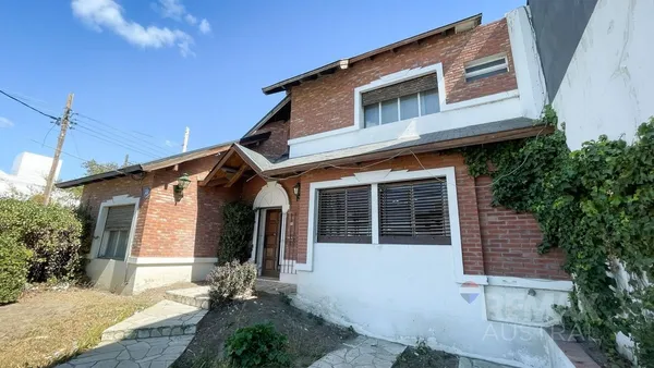Casa en Colonos Galeses 2300