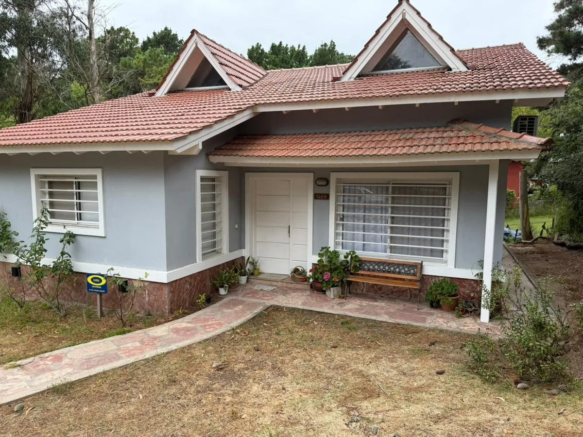Casa en Av. Shaw y de la Lisa 1400