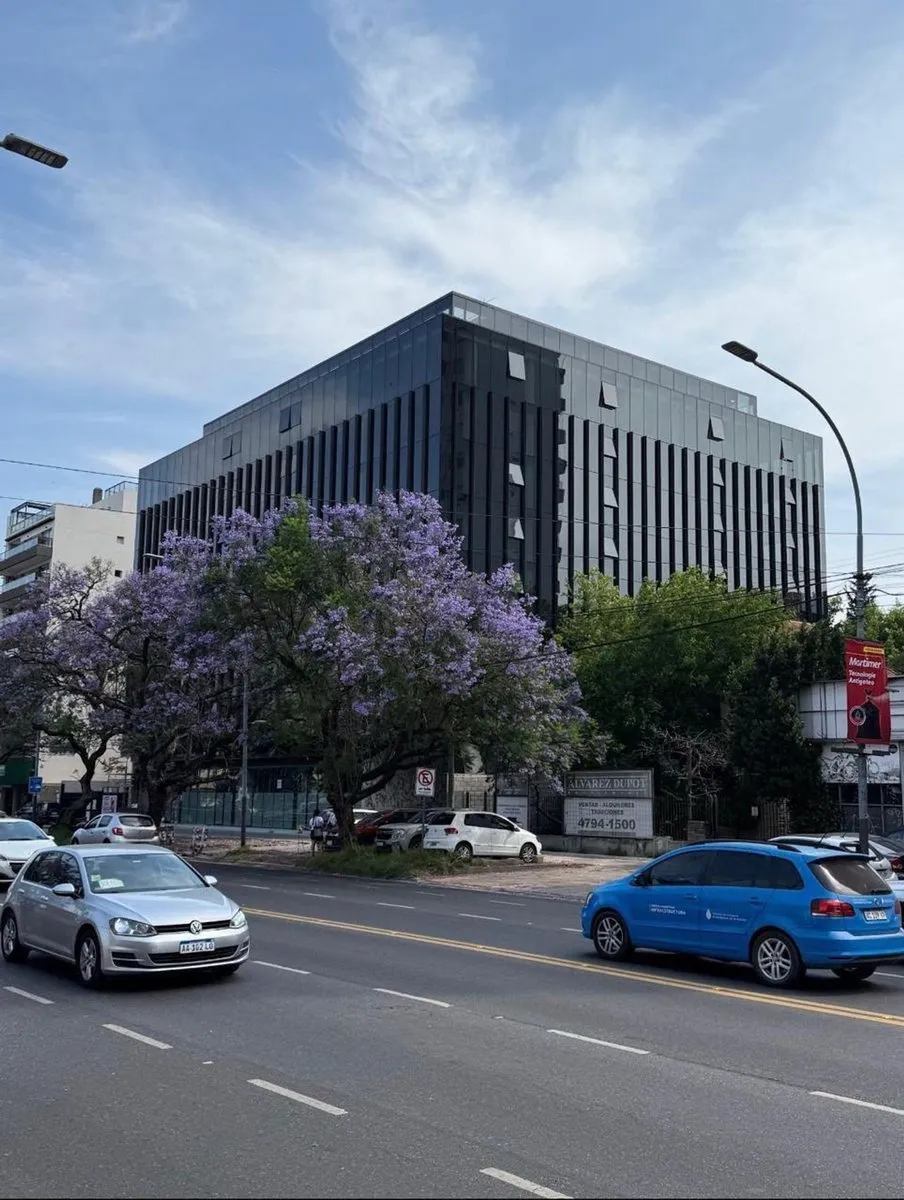 Oficina en Avenida del Libertador 2200