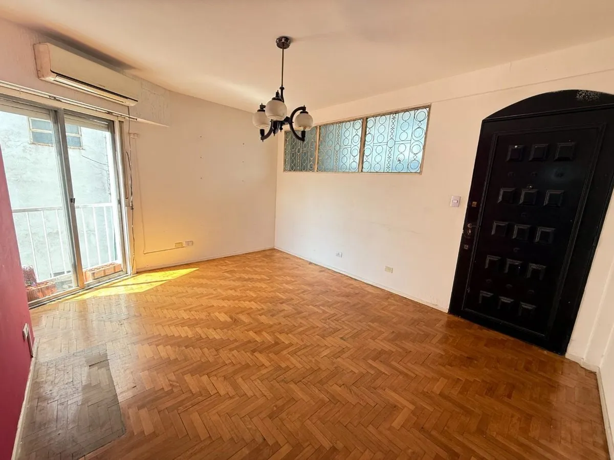 Departamento en Avenida Juan B. Justo 9100