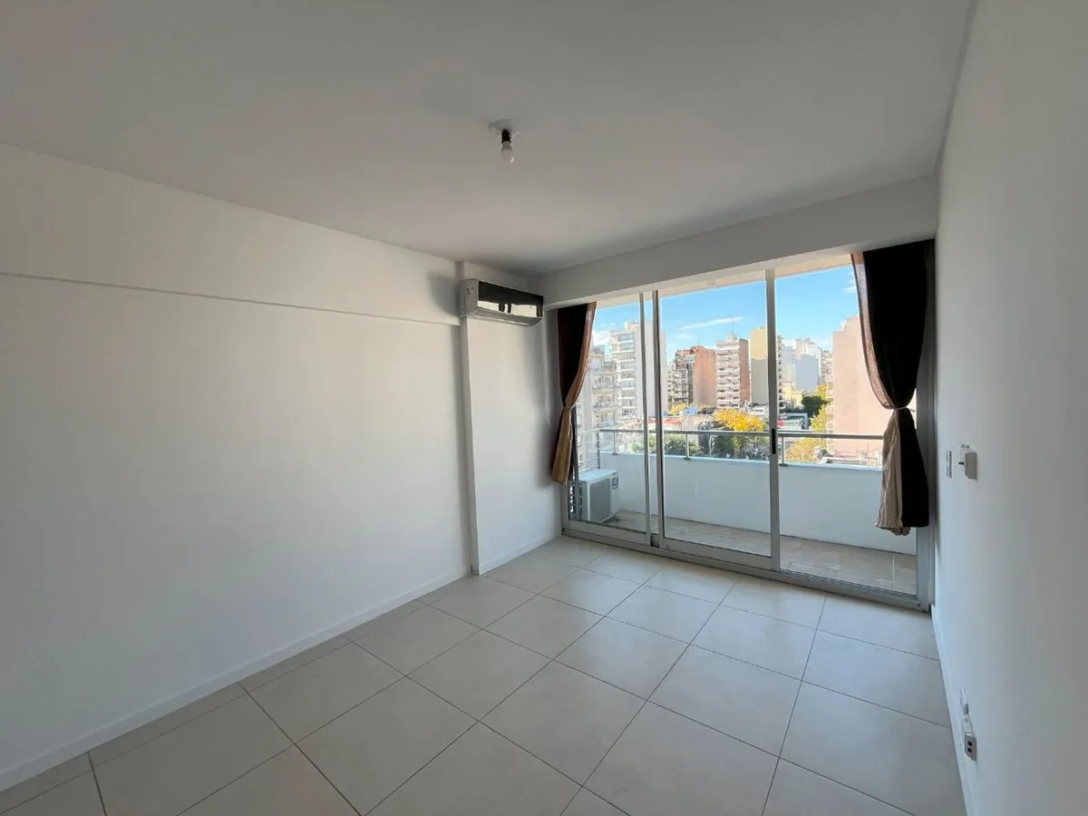 Departamento en Quirno 200